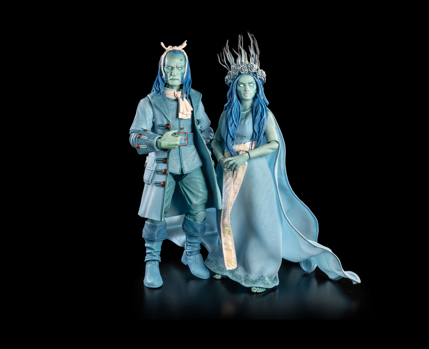 Figure Obscura Retailer Exclusive Haunted Blue Ghost of Christmas Past