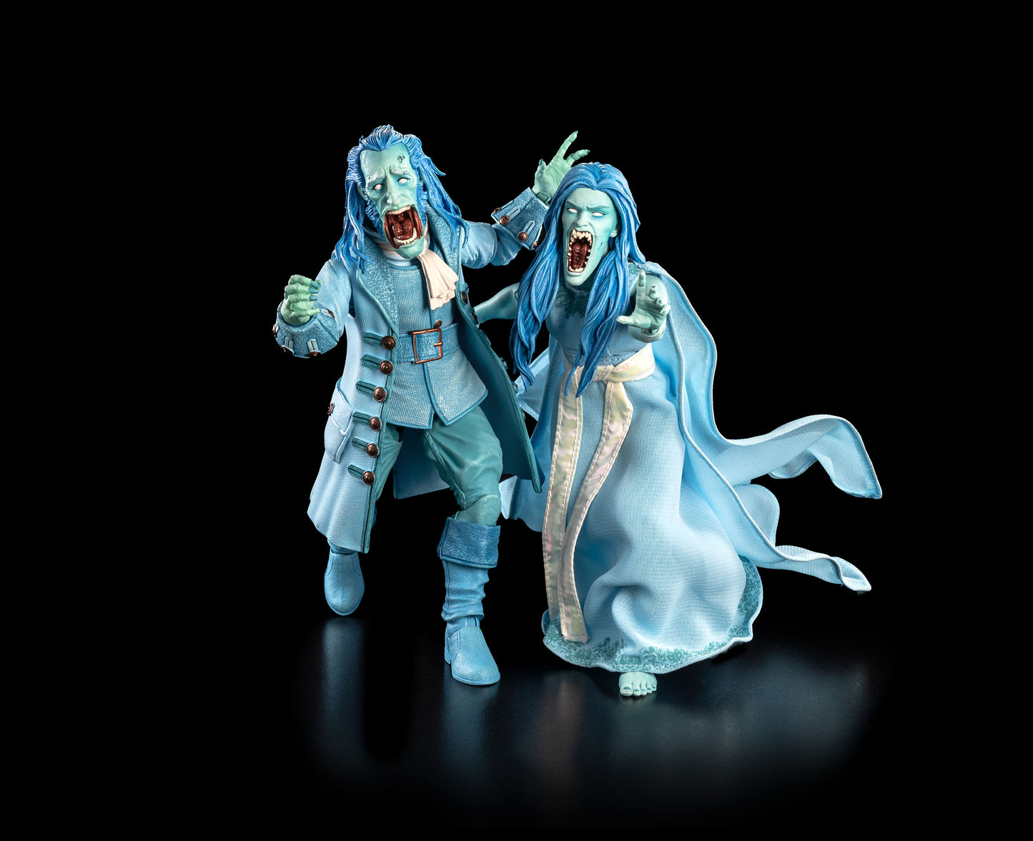 Figure Obscura Retailer Exclusive Haunted Blue Ghost of Christmas Past