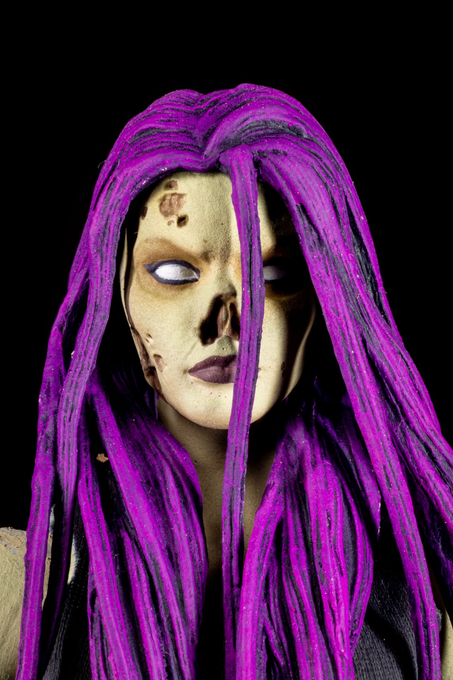 Graveyard Zombies Rocker Zombie Figure (Female) PREORDER